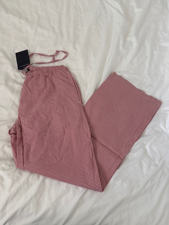 Brandy Melville Pants - Brandy Melville plaid anastasia pants one size details: -NWT -red and white